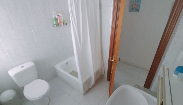 Videresalg - Detached Villa - Crevillente