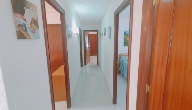 Videresalg - Detached Villa - Crevillente