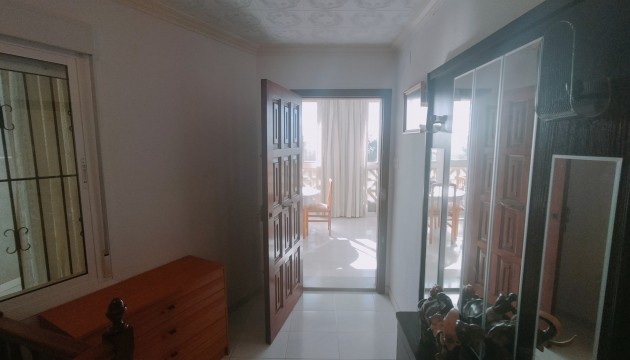 Videresalg - Detached Villa - Crevillente