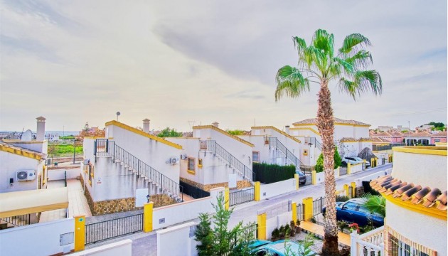 Перепродажа - отдельная вилла - Los Montesinos