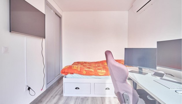 Перепродажа - отдельная вилла - Los Montesinos