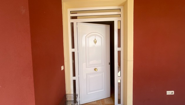 Herverkoop - Detached Villa - Albatera