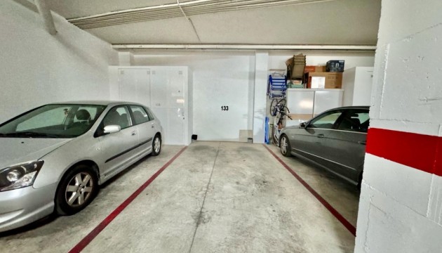 Herverkoop - Apartment - Guardamar del Segura