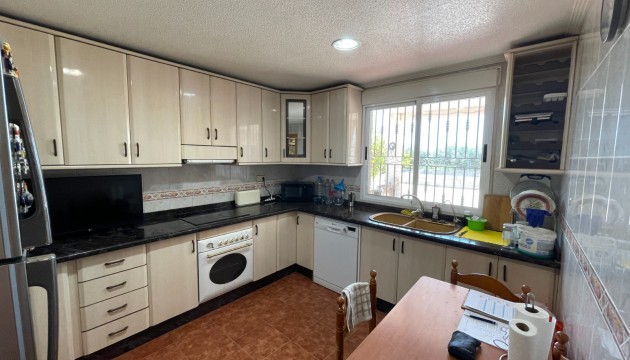 Videresalg - Detached Villa - Crevillente