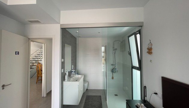 Begagnad - Radhus - Dolores - Alicante