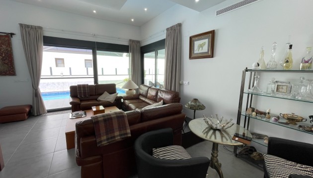 Begagnad - Radhus - Dolores - Alicante