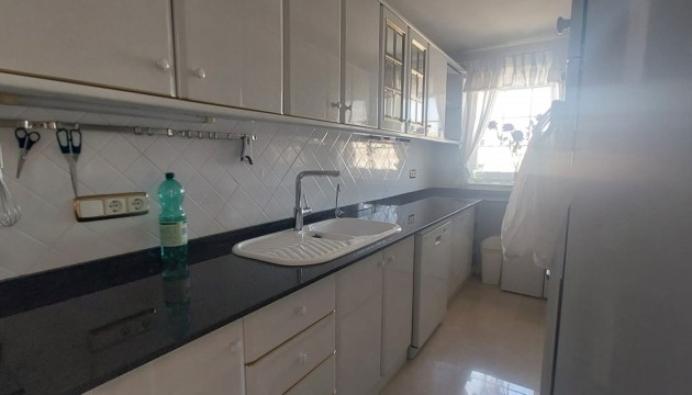 Herverkoop - Apartment - Guardamar del Segura