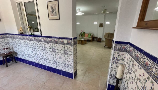 Перепродажа - отдельная вилла - Daya Nueva