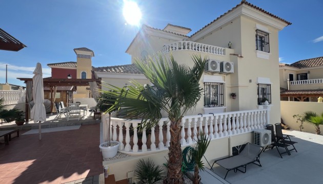 Resale - Detached Villa - Algorfa