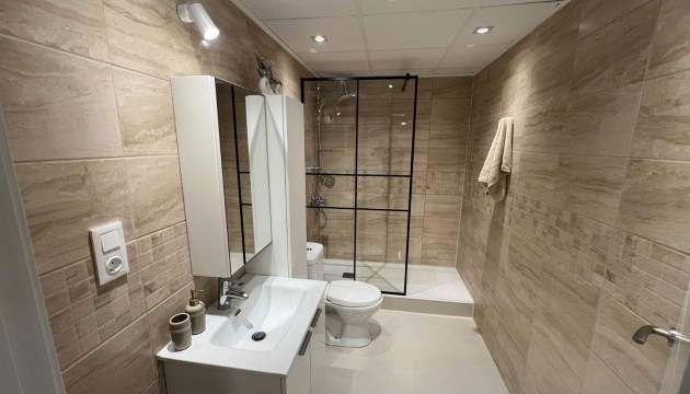 Resale - Detached Villa - Algorfa