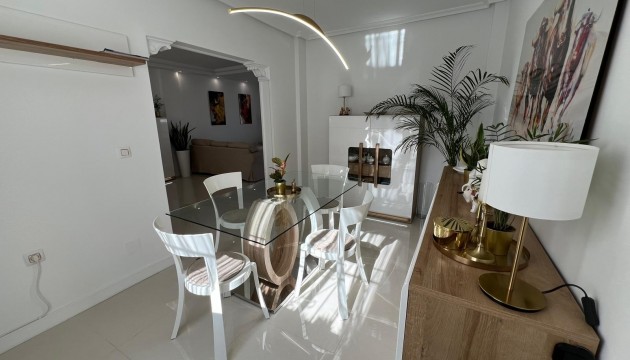 Resale - Detached Villa - Algorfa