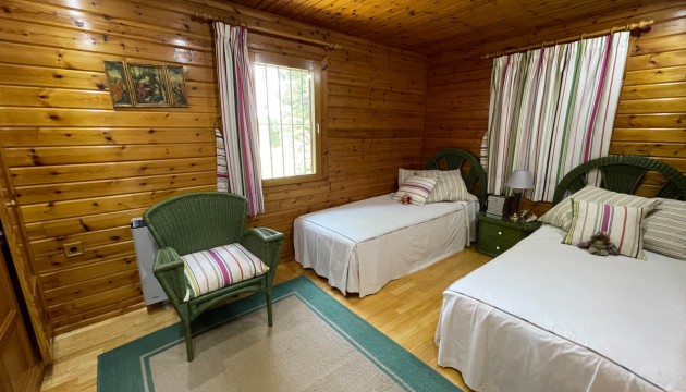 Resale - Detached Villa - La Marina