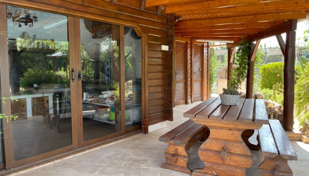 Resale - Detached Villa - La Marina