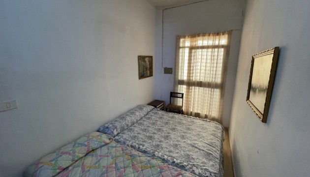 Reventa - Adosado - La Marina - Center