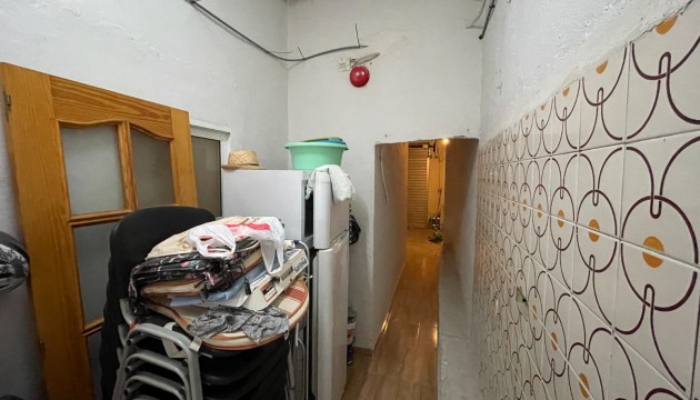 Reventa - Adosado - La Marina - Center