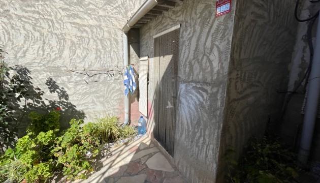 Reventa - Adosado - La Marina - Center