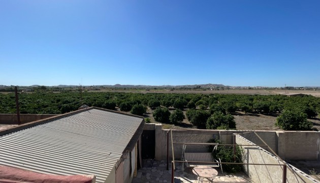 Reventa - Adosado - La Marina - Center