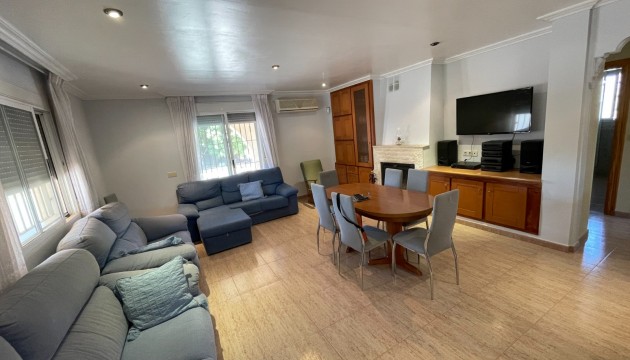 Begagnad - Fristående Villa - Crevillente