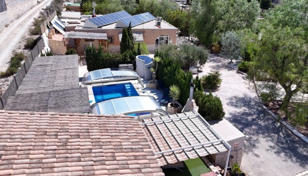 Resale - Country House - Crevillente