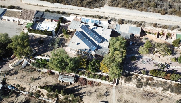 Resale - Country House - Crevillente