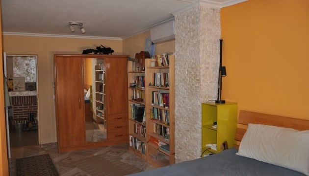 Resale - Country House - Crevillente