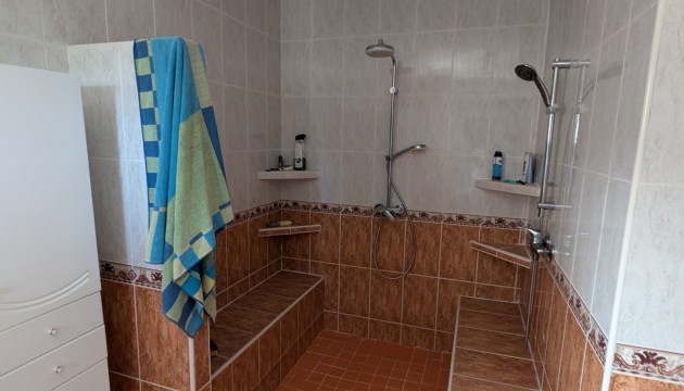 Resale - Country House - Crevillente