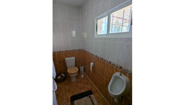 Resale - Country House - Crevillente