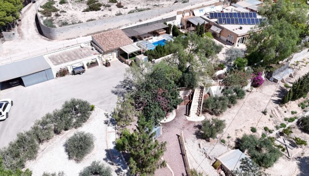 Resale - Country House - Crevillente