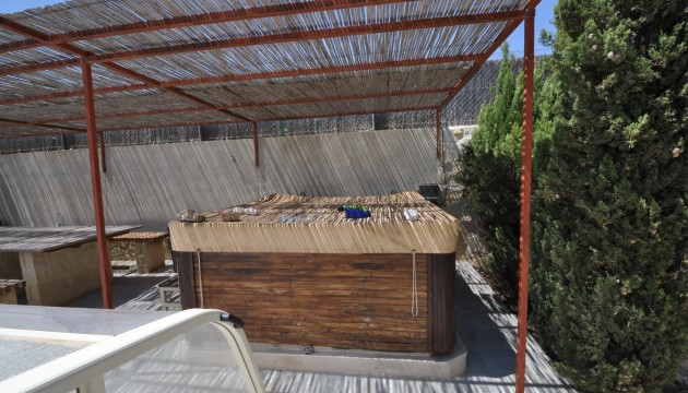 Resale - Country House - Crevillente