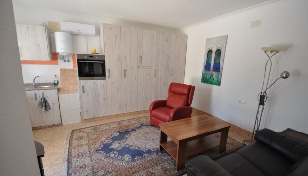 Resale - Country House - Crevillente