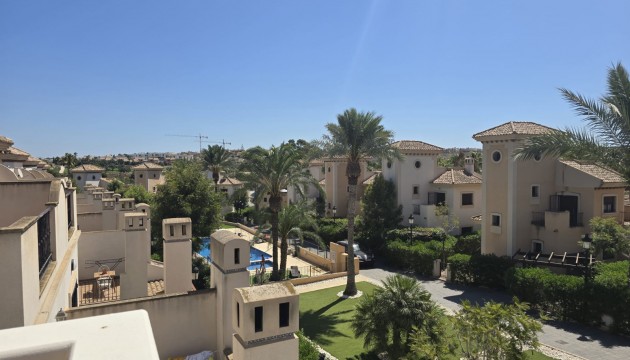 Videresalg - Tosidig - Algorfa