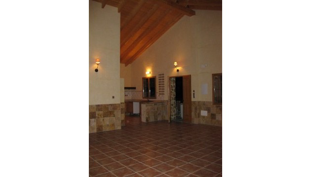 Перепродажа - деревенский дом - Benferri