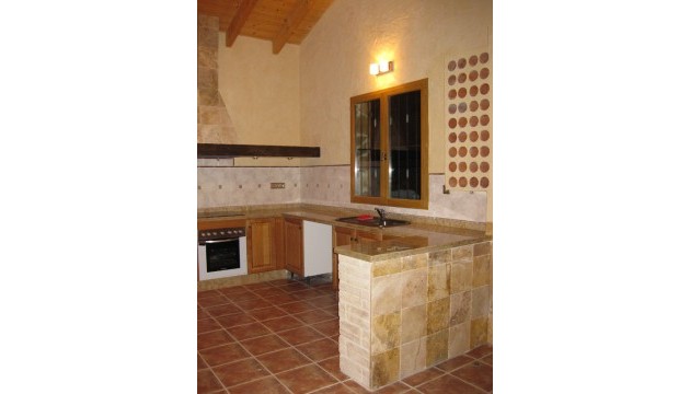 Перепродажа - деревенский дом - Benferri