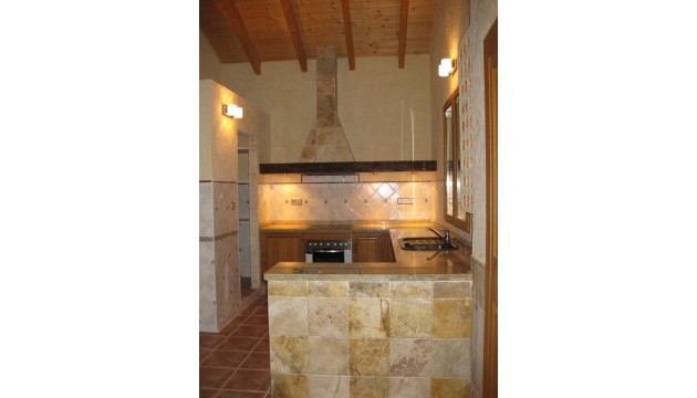 Перепродажа - деревенский дом - Benferri