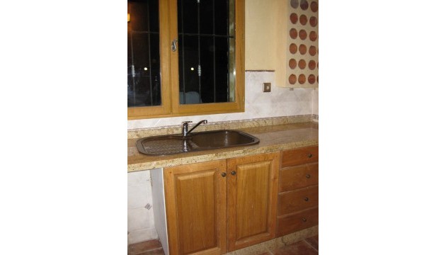 Перепродажа - деревенский дом - Benferri