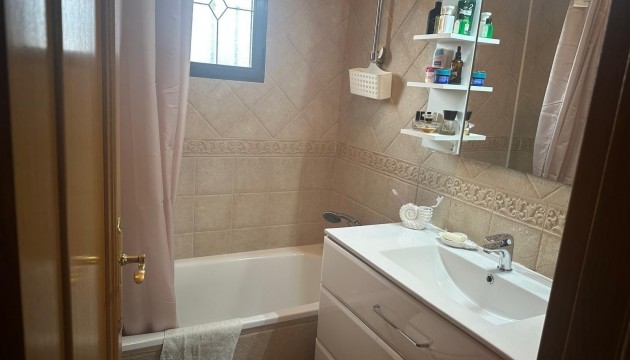 Reventa - Chalet Independiente - Hondón de las Nieves