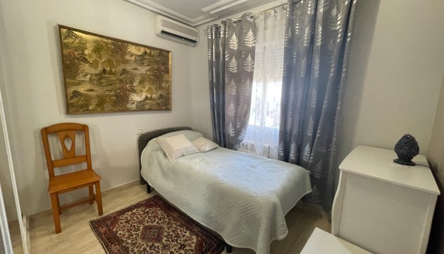 Reventa - Chalet Independiente - Guardamar del Segura