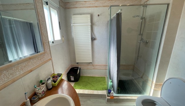 Reventa - Chalet Independiente - Guardamar del Segura