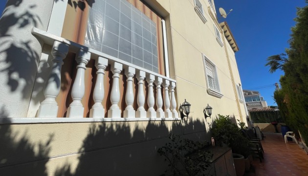 Reventa - Chalet Independiente - Guardamar del Segura