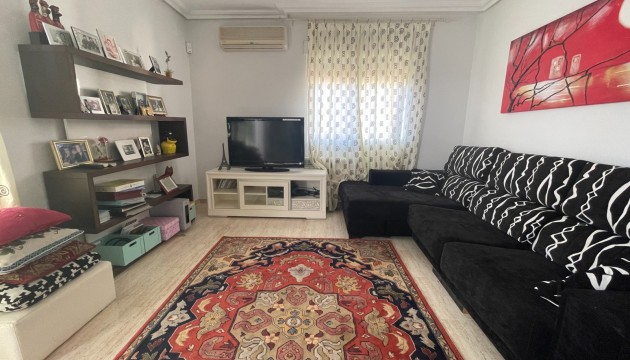 Reventa - Chalet Independiente - Guardamar del Segura