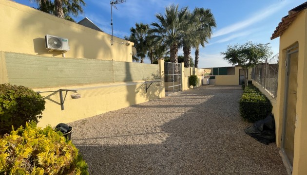 Перепродажа - деревенский дом - Elche - Las Bayas