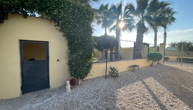Resale - Country House - Elche - Las Bayas