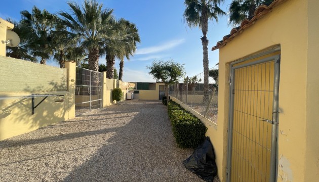 Resale - Country House - Elche - Las Bayas