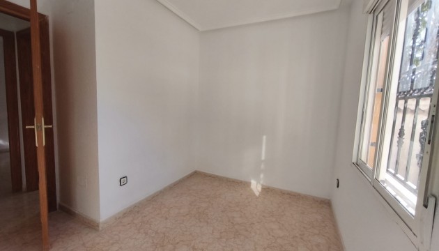 Begagnad - Bungalow - Orihuela Costa - Punta Prima