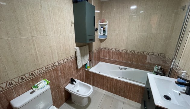 Herverkoop - Apartment - Torrevieja