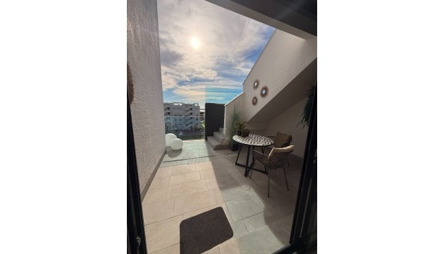 Resale - Apartment - Guardamar del Segura - El Raso