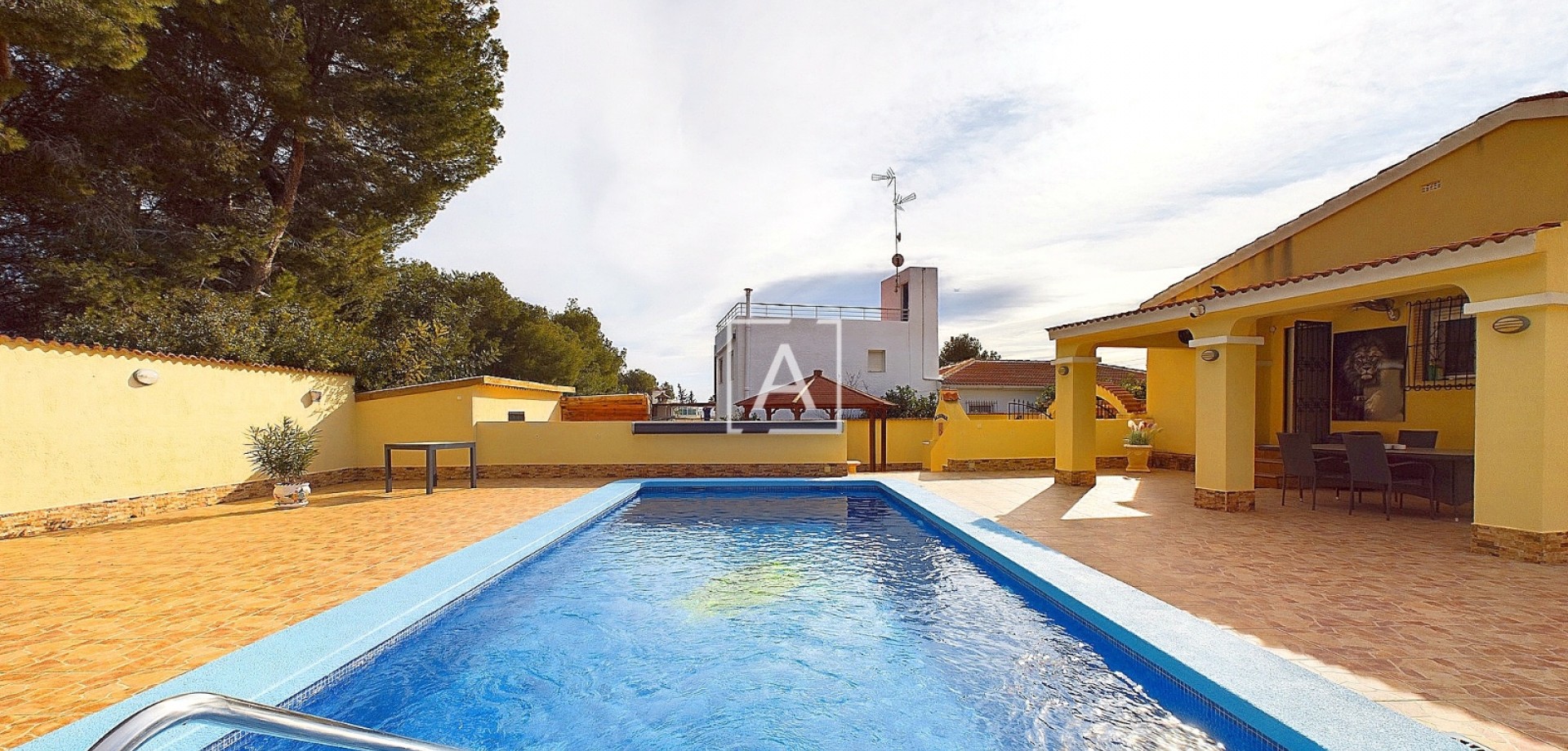 House in El Pinar de Campoverde - Image 3