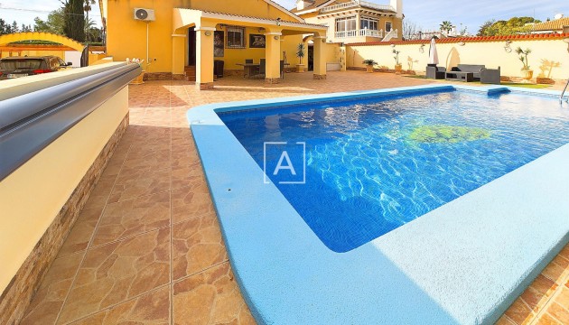 Wiederverkauf - Detached Villa - Pinar de Campoverde