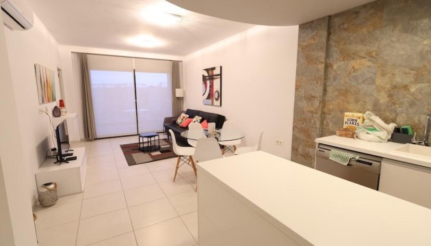 Resale - Apartment - Orihuela Costa - La Zenia