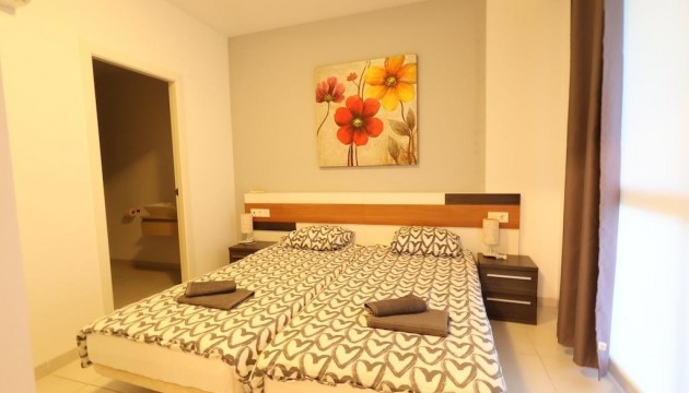 Resale - Apartment - Orihuela Costa - La Zenia